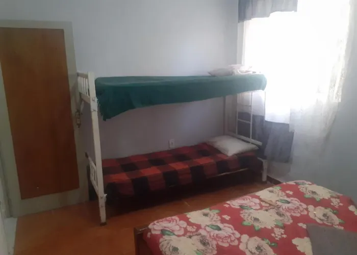 Vila: Apartamento zona norte