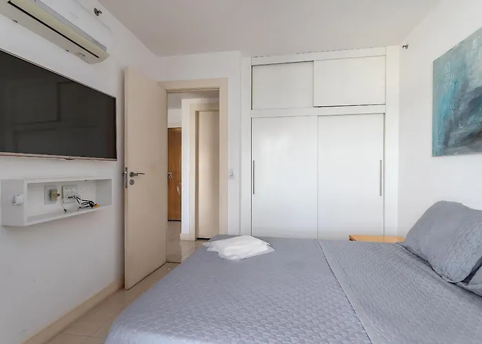 Apart hotel a Beira Mar na praia do Recreio